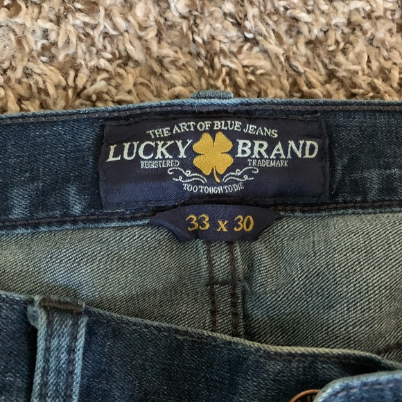 LUCKY Brand 410 Athletic Fit Jean | 33 x 30 - Picture 2 of 4